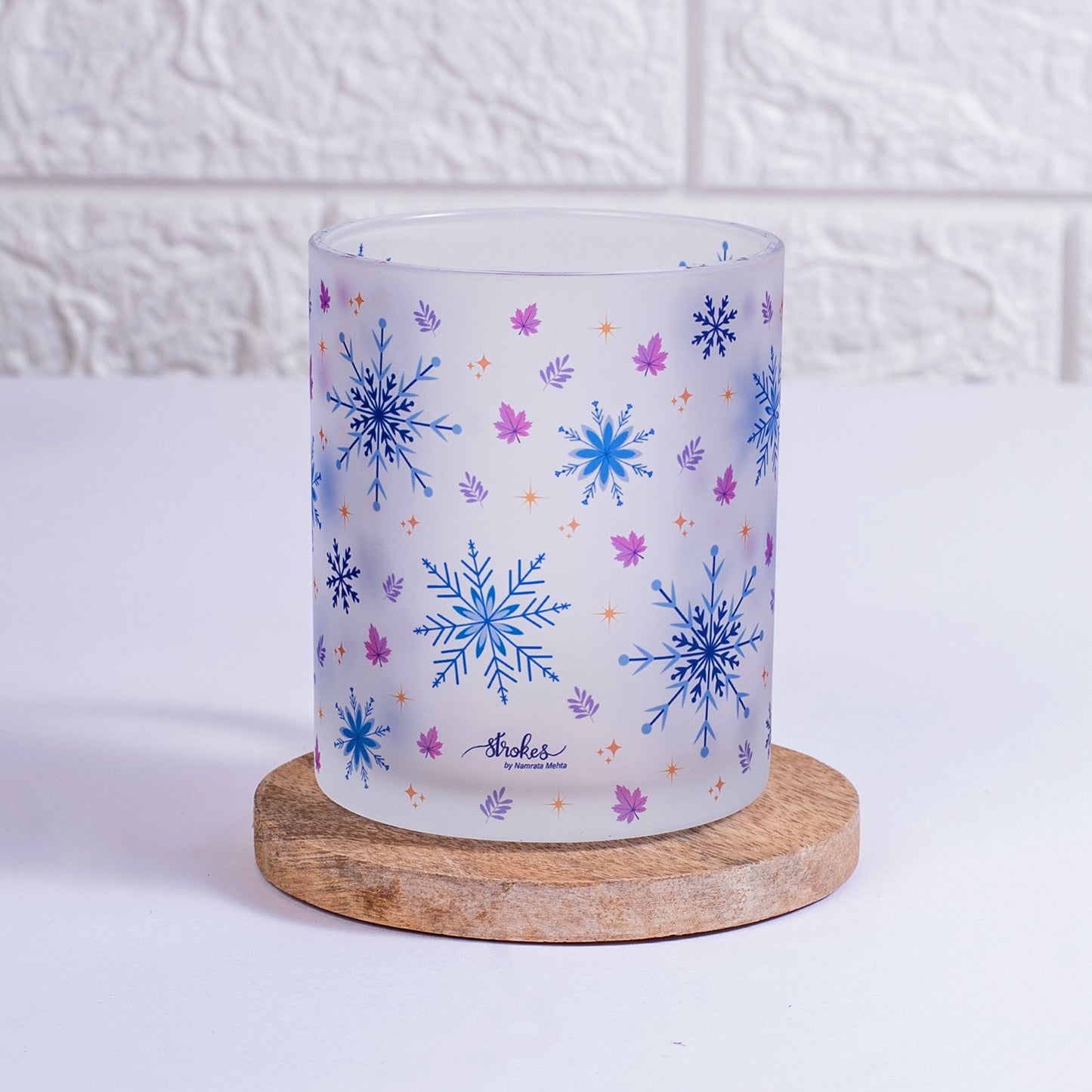Whistling Snowflakes Frosted Glass Mug